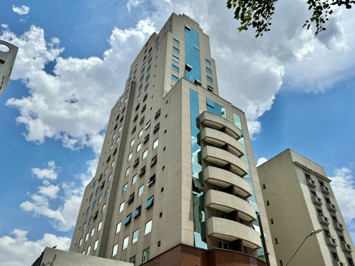 Apartamento 1504 - Classic Bela Cintra - R. Bela Cintra, Piscina Academia Restaurante *