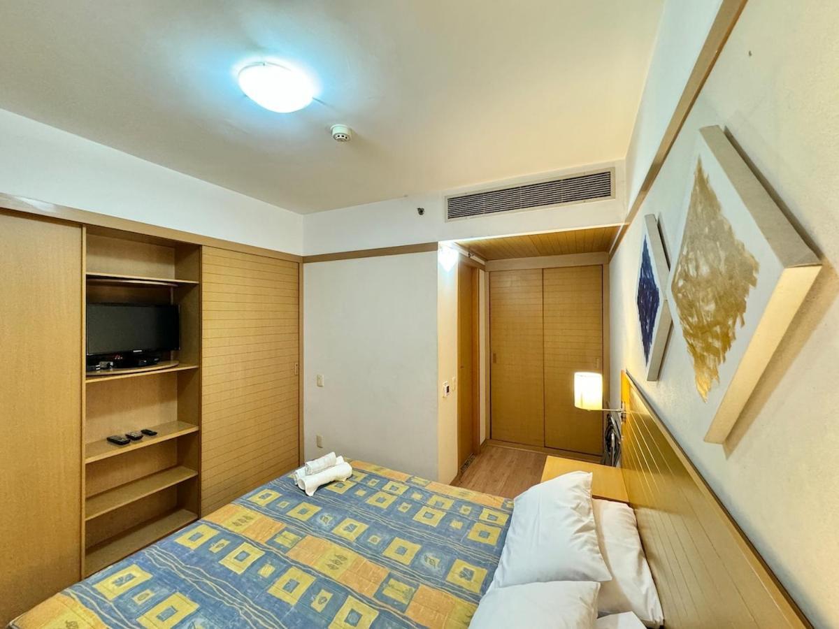 Apartamento 1504 - Classic Bela Cintra - R. Bela Cintra, Piscina Academia Restaurante